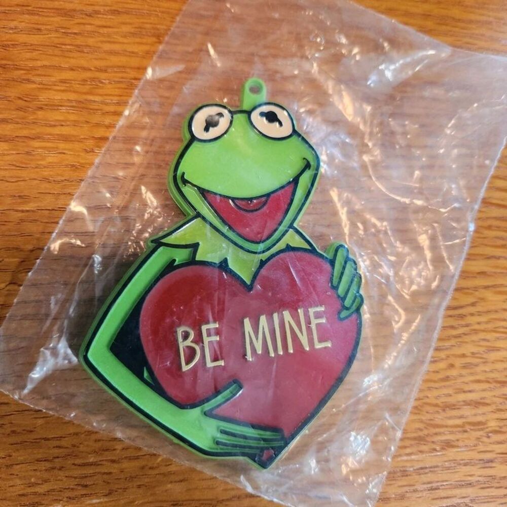 Vintage Kermit the Frog Valentine's Ornament